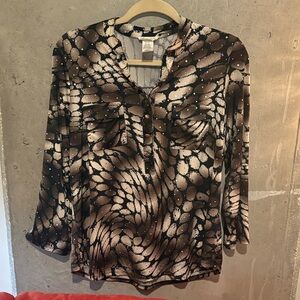 Chic Patterned Women's Blouse in Black and Brown